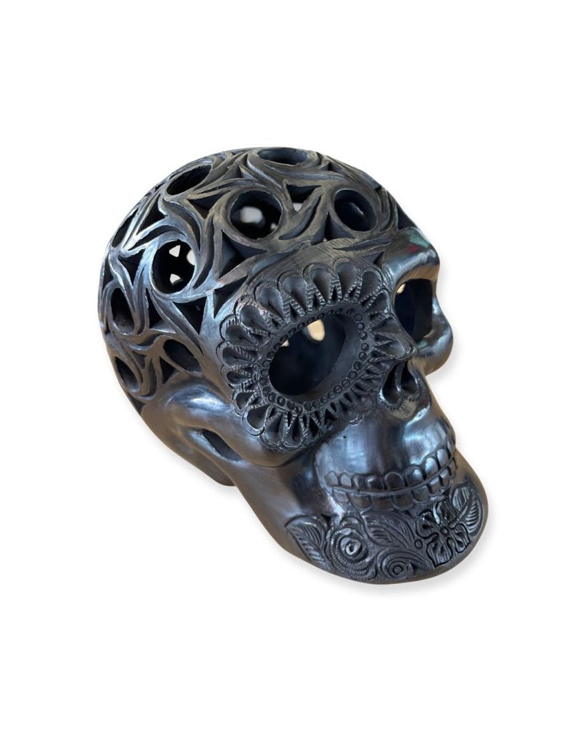 Barro Negro Skull (black clay)